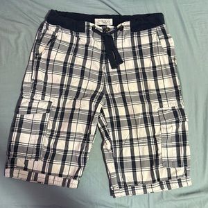 VINTAGE GUESS Cargo Shorts - Men’s 33